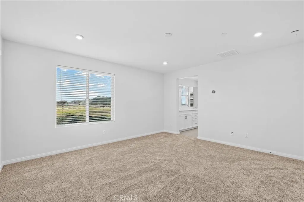 505 Pablo, Lake Elsinore, California 92530 home-pic-25