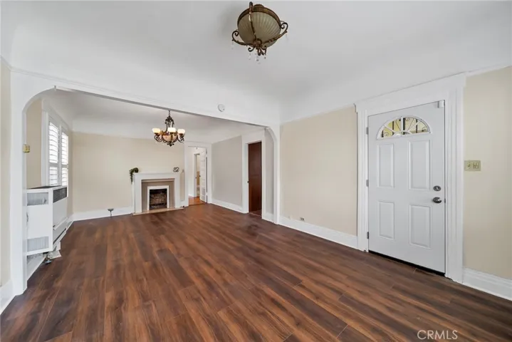 Front/Main Living Area