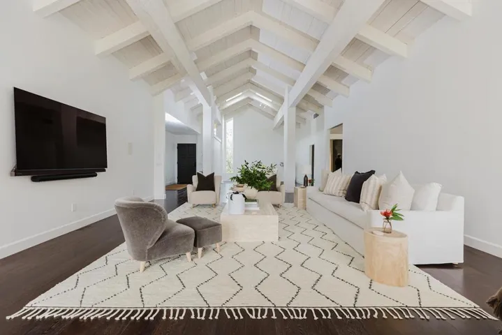 7092 Valley Greens Circle, Carmel, California 93923