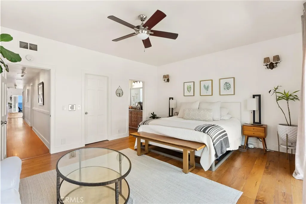 1304 The Strand A, Manhattan Beach, California 90266 home-pic-27