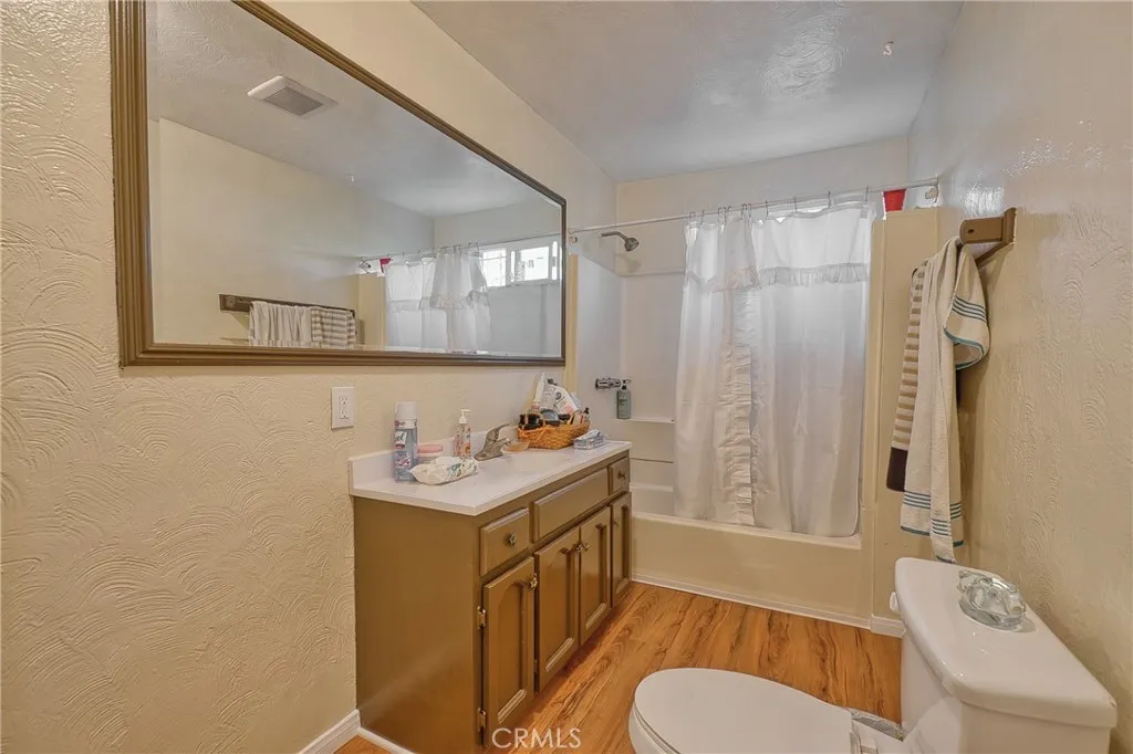 850 W 132nd, Compton, California 90222 home-pic-7