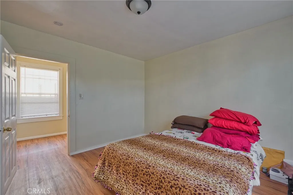 850 W 132nd, Compton, California 90222 home-pic-6