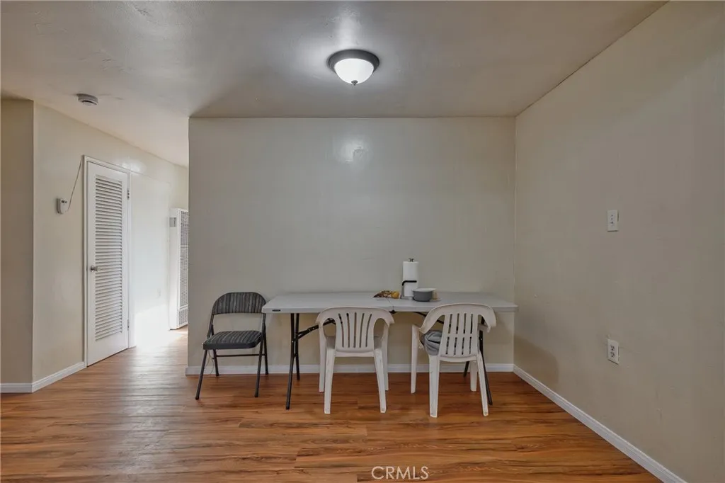 850 W 132nd, Compton, California 90222 home-pic-10