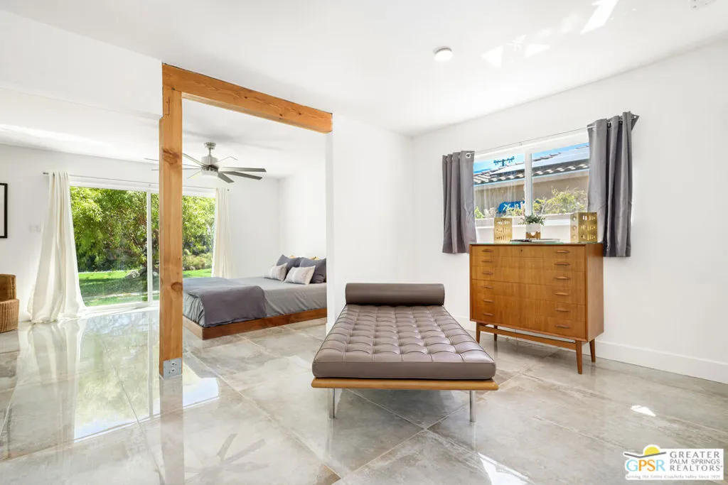 2405 E Francis Drive, Palm Springs, California 92262 home-pic-26