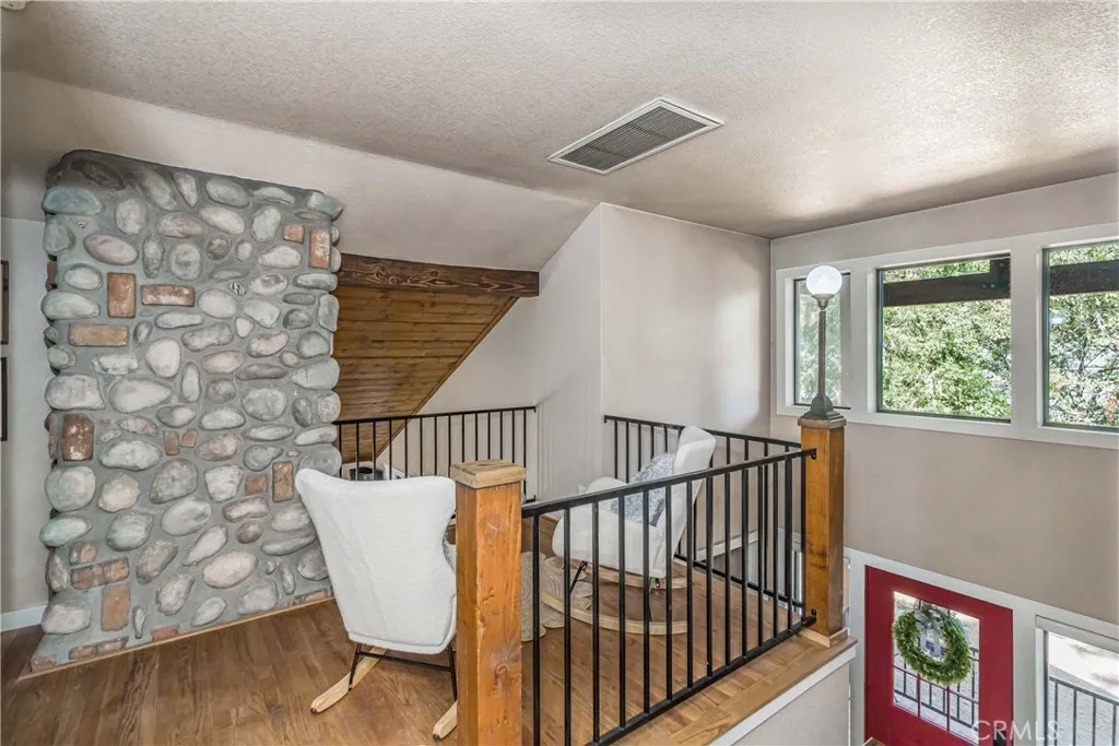 37751 Foxfield Road, Angelus Oaks, California 92305 home-pic-31