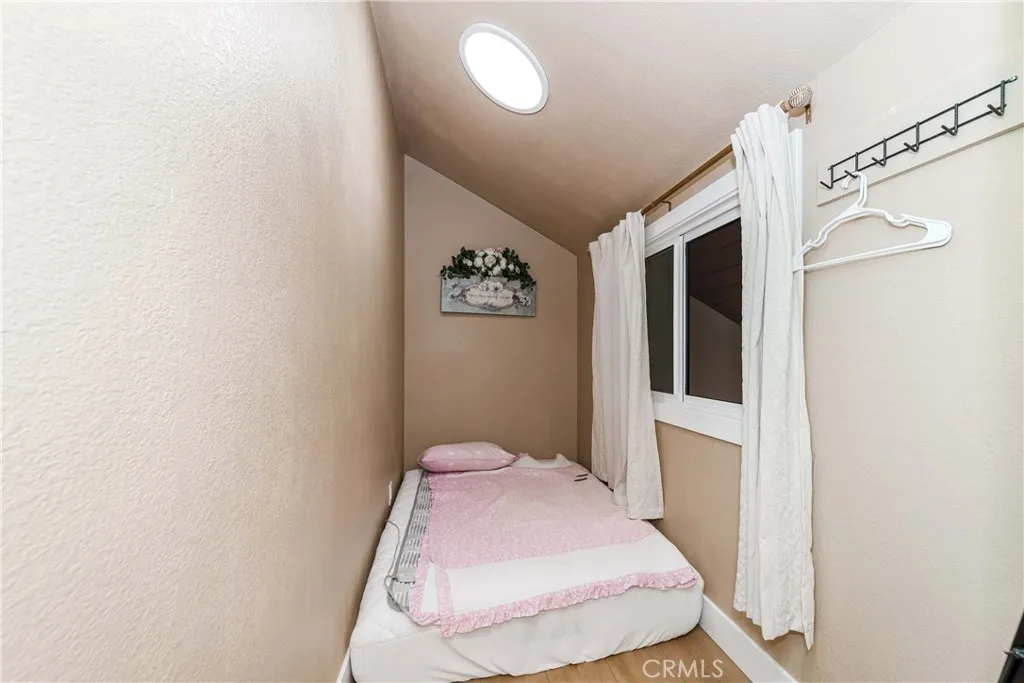 37751 Foxfield Road, Angelus Oaks, California 92305 home-pic-41