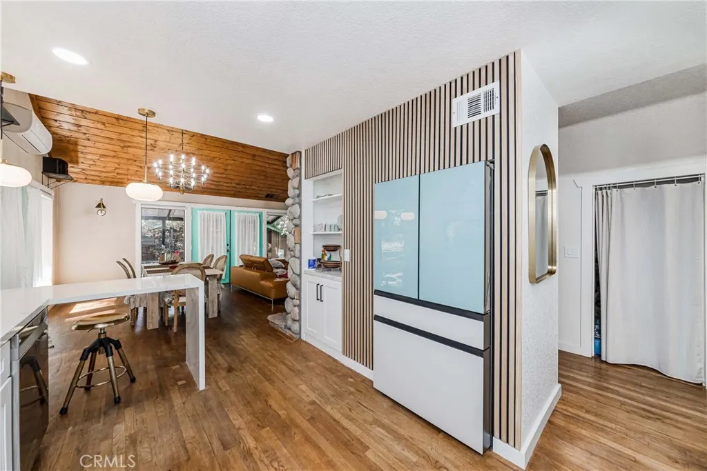 37751 Foxfield Road, Angelus Oaks, California 92305 home-pic-18