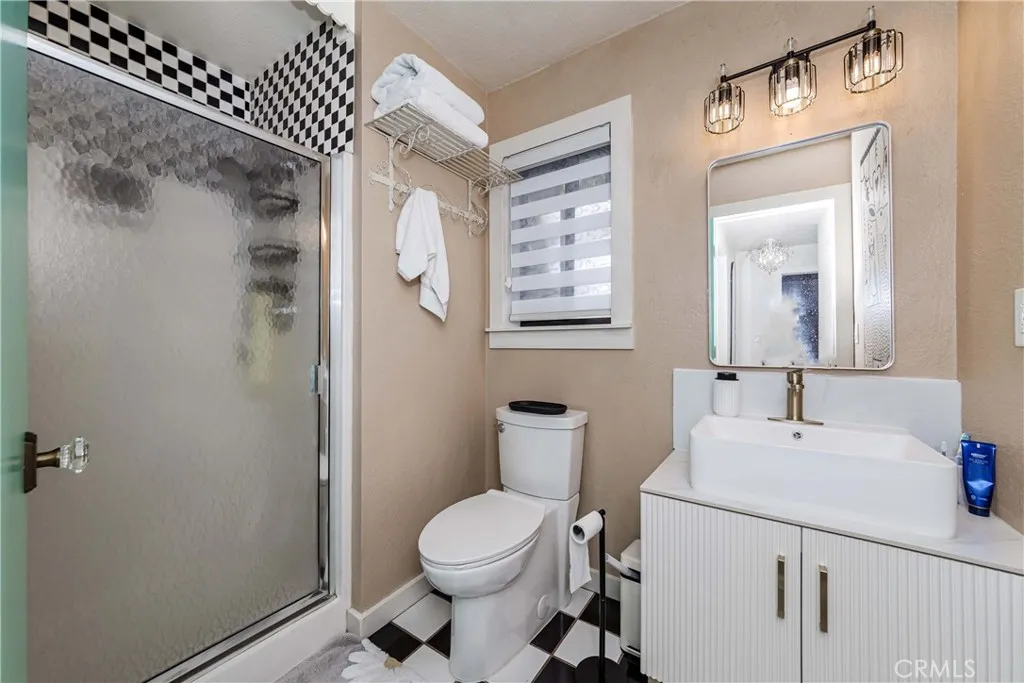 37751 Foxfield Road, Angelus Oaks, California 92305 home-pic-29