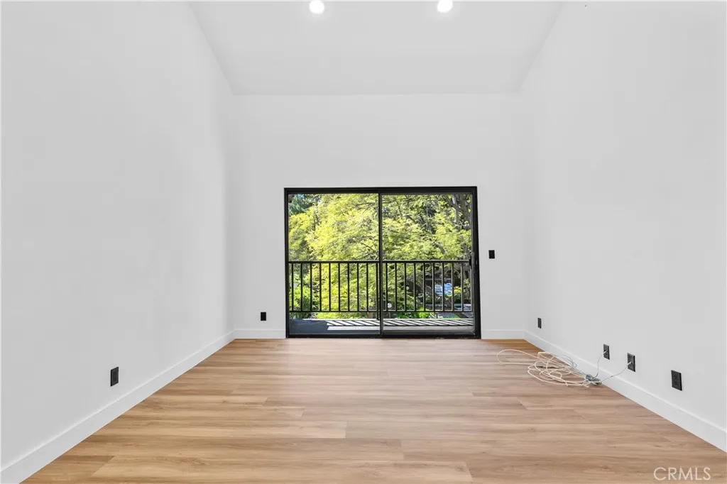 4210 Via Arbolada 317, Los Angeles, California 90042 home-pic-26