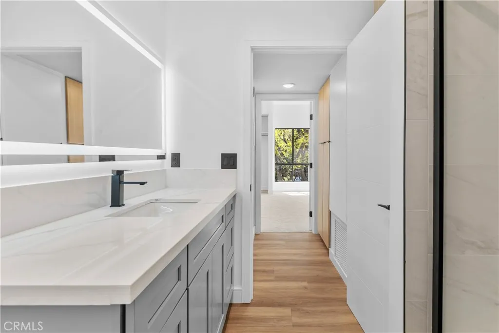 4210 Via Arbolada 317, Los Angeles, California 90042 home-pic-21