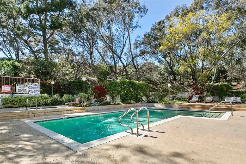4210 Via Arbolada 317, Los Angeles, California 90042 home-pic-6