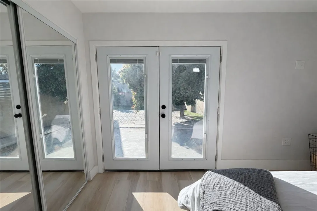 1020 N Raitt, Santa Ana, California 92703 home-pic-22
