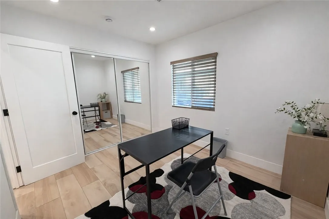 1020 N Raitt, Santa Ana, California 92703 home-pic-28