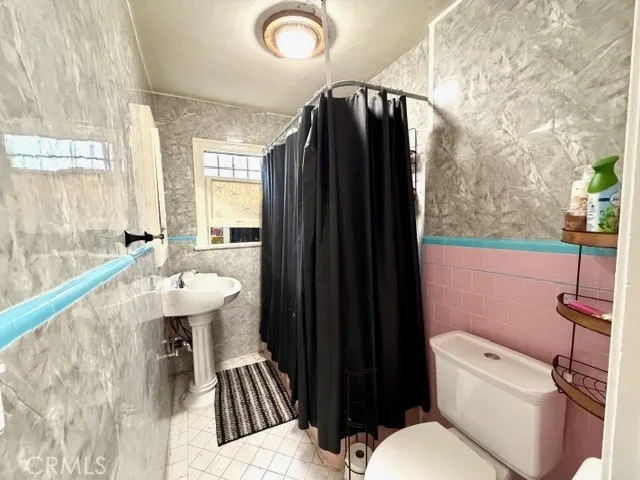 3005 11th Avenue, Los Angeles, California 90018 home-pic-17
