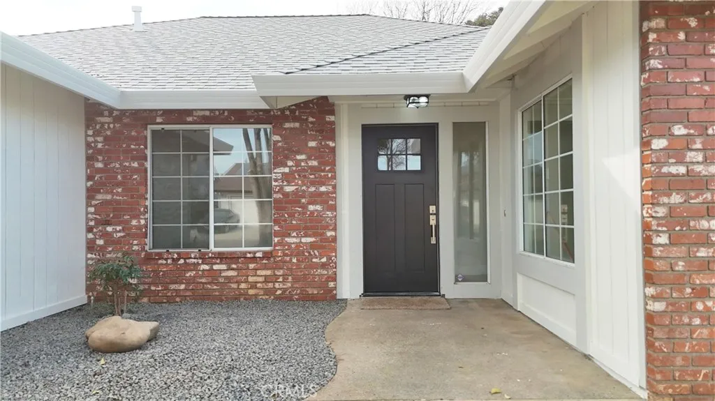2142 Bennington Court, Merced, California 95340 home-pic-3