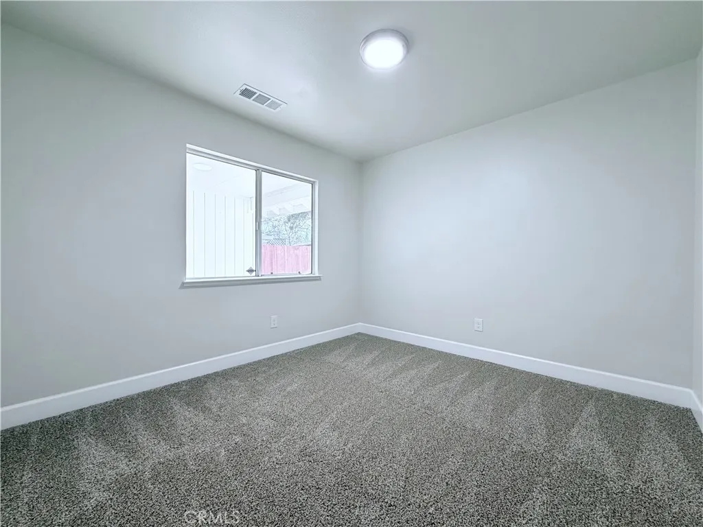 2142 Bennington Court, Merced, California 95340 home-pic-26