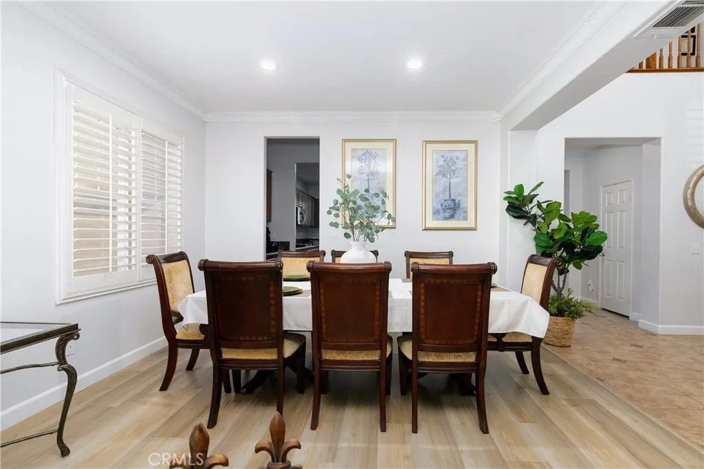 6087 Stampede, Eastvale, California 92880 home-pic-8
