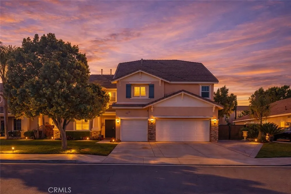 6087 Stampede, Eastvale, California 92880 home-pic-60