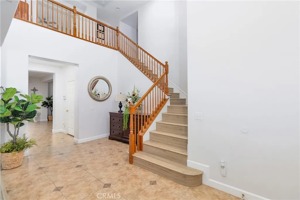 6087 Stampede, Eastvale, California 92880 home-pic-9