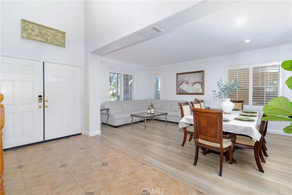 6087 Stampede, Eastvale, California 92880 home-pic-5