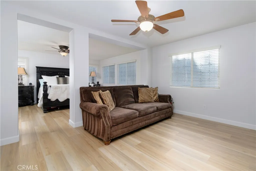 6087 Stampede, Eastvale, California 92880 home-pic-24