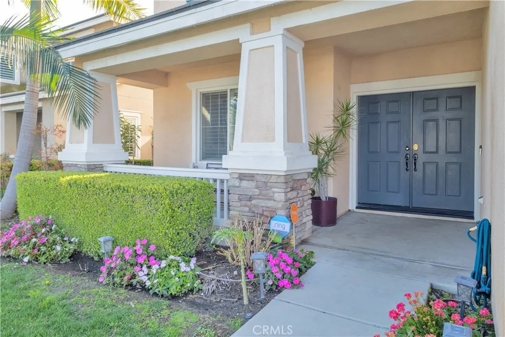 6087 Stampede, Eastvale, California 92880 home-pic-4