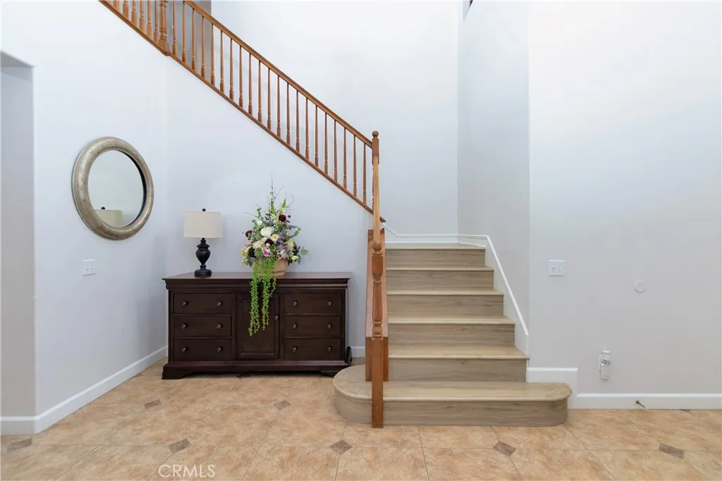 6087 Stampede, Eastvale, California 92880 home-pic-10