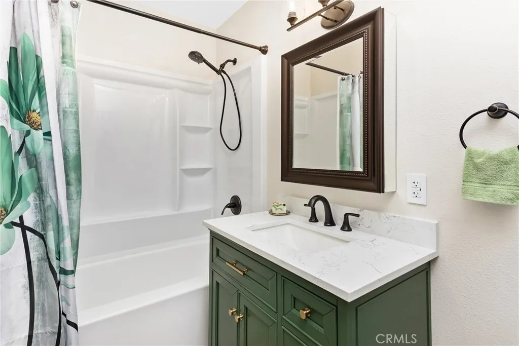193 N Maple Avenue, Fontana, California 92335 home-pic-8