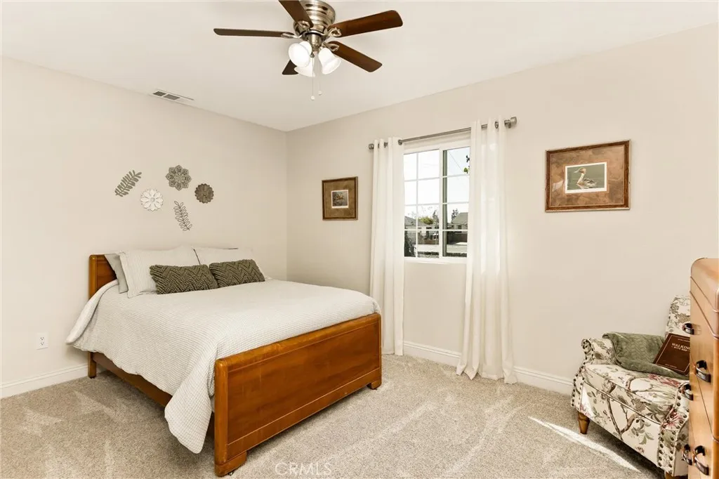 193 N Maple Avenue, Fontana, California 92335 home-pic-11