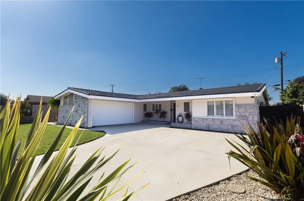 1501 S Royer, Fullerton, California 92833 home-pic-2