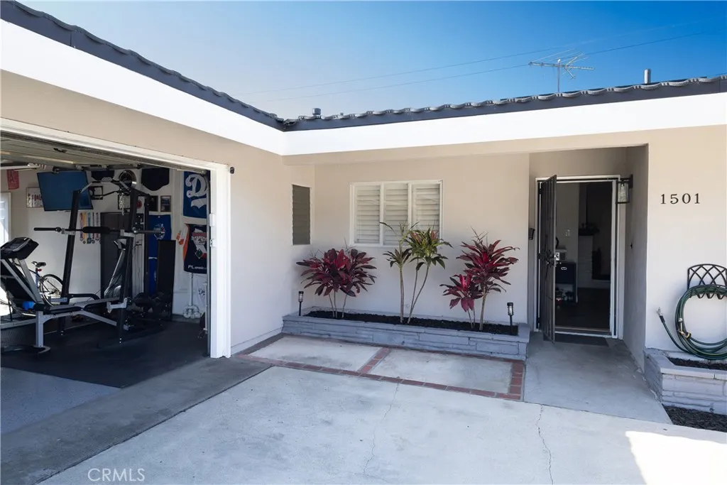 1501 S Royer, Fullerton, California 92833 home-pic-3