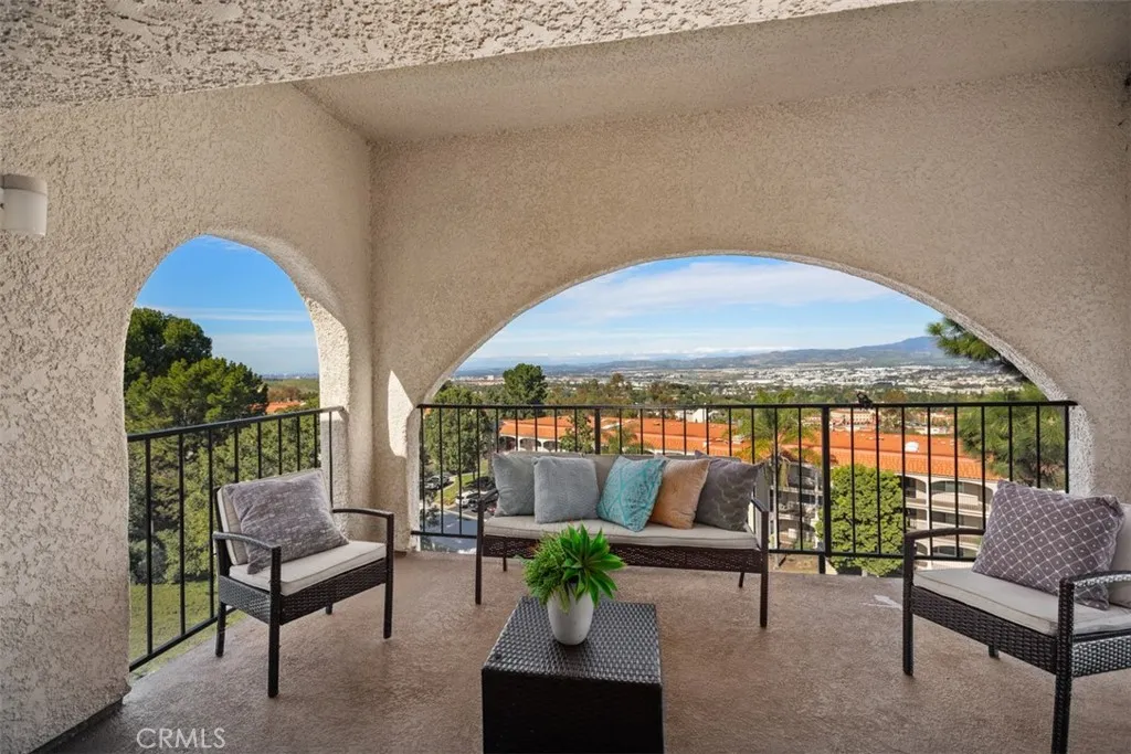 4006 Calle Sonora Oeste 3c, Laguna Woods, California 92637 home-pic-2