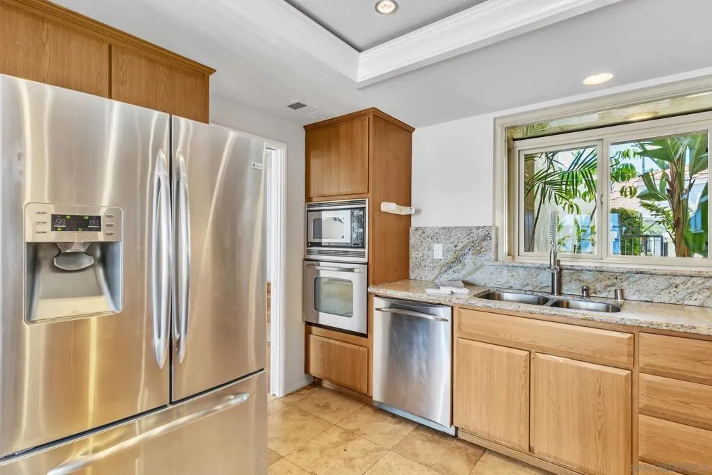57 Tunapuna Ln, Coronado, California 92118 home-pic-23