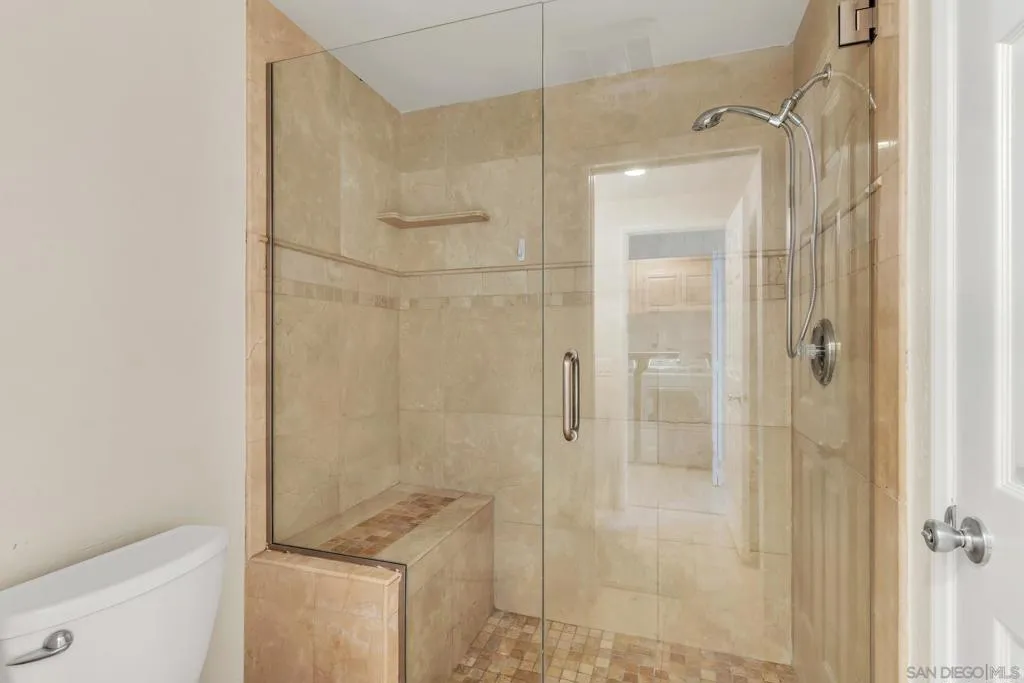 57 Tunapuna Ln, Coronado, California 92118 home-pic-28
