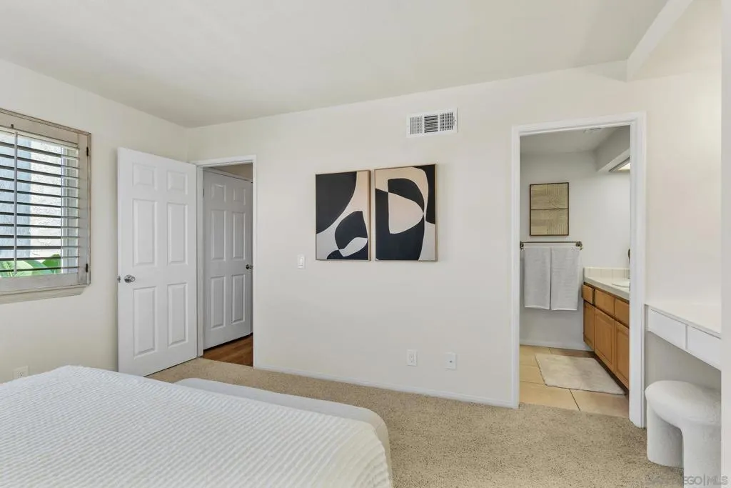57 Tunapuna Ln, Coronado, California 92118 home-pic-42