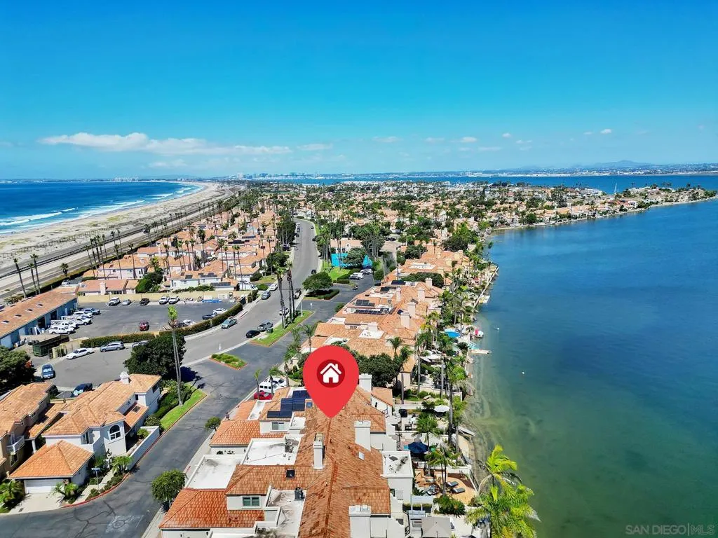 57 Tunapuna Ln, Coronado, California 92118 home-pic-53