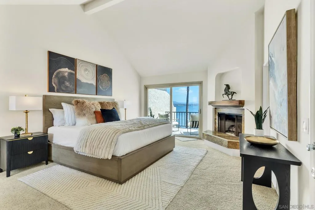 57 Tunapuna Ln, Coronado, California 92118 home-pic-29