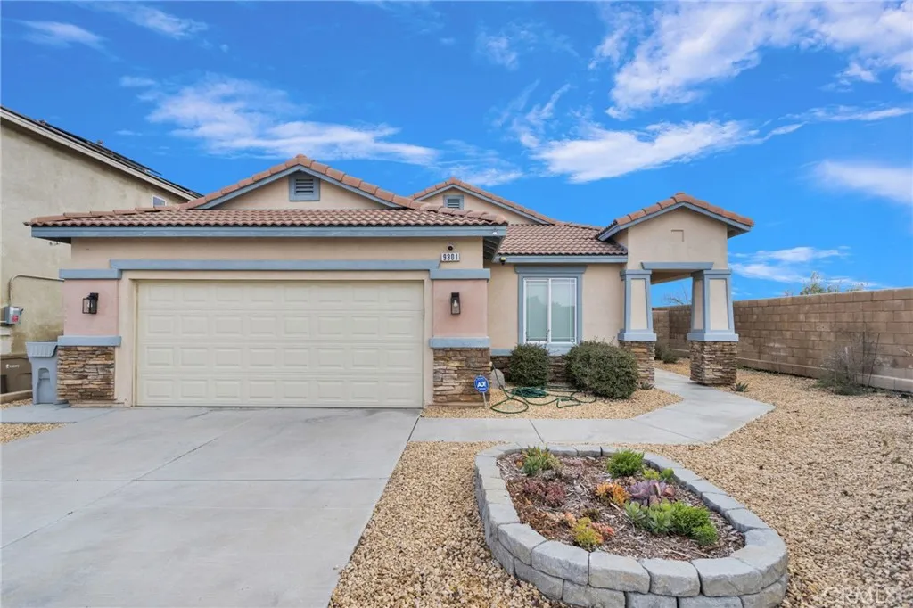 9301 Creosote, Hesperia, California 92344 home-pic-3