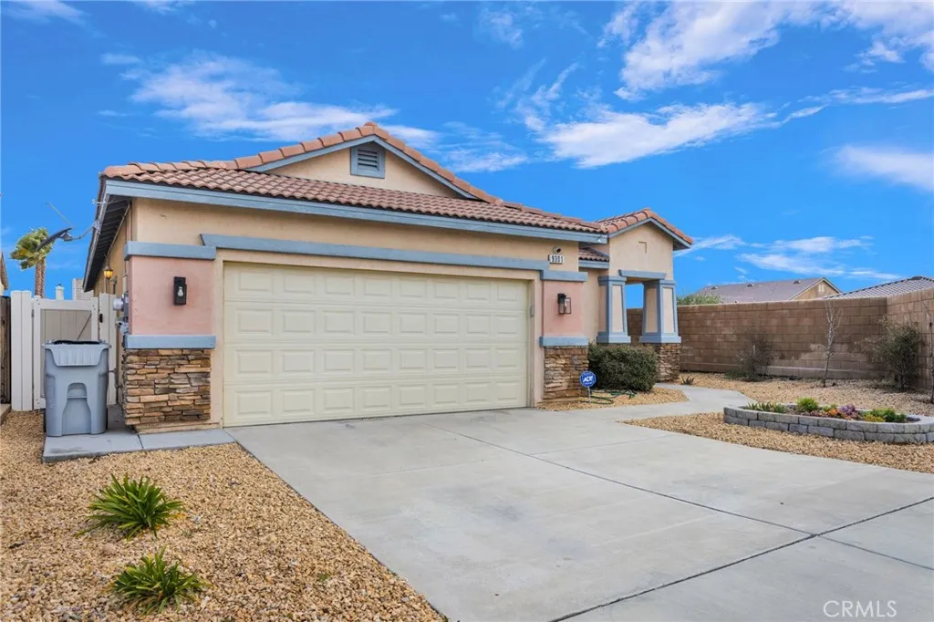 9301 Creosote, Hesperia, California 92344 home-pic-2