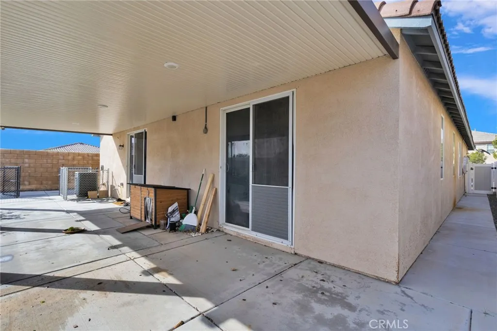 9301 Creosote, Hesperia, California 92344 home-pic-34