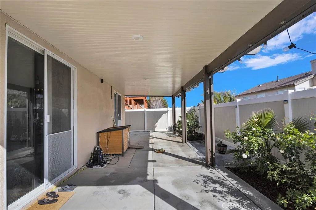 9301 Creosote, Hesperia, California 92344 home-pic-37