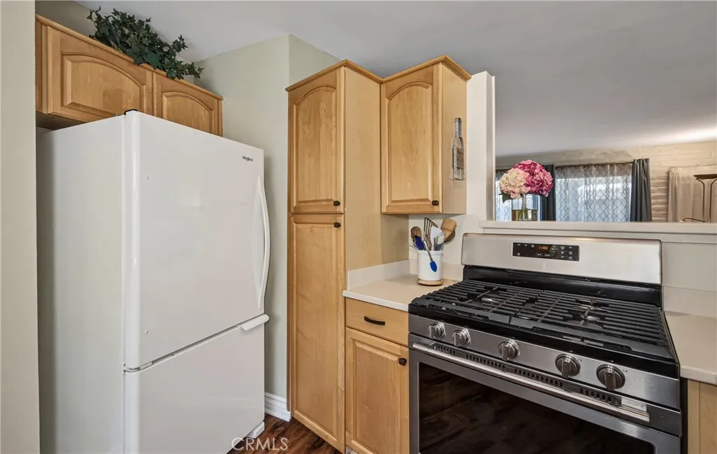 48 N Center Street 48, Redlands, California 92373 home-pic-10