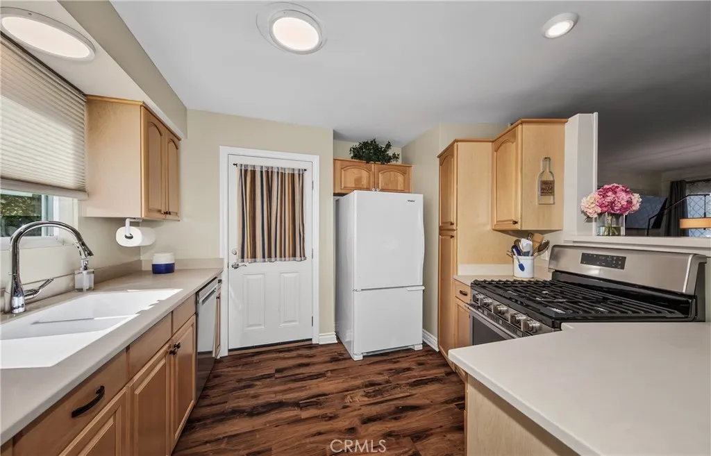 48 N Center Street 48, Redlands, California 92373 home-pic-8