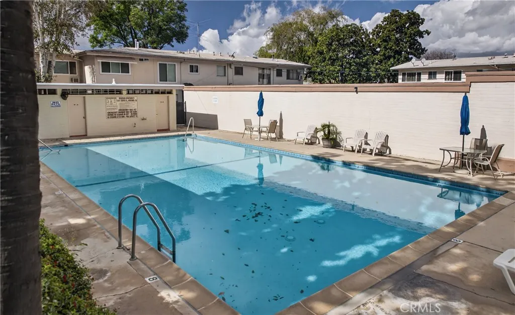 48 N Center Street 48, Redlands, California 92373 home-pic-16