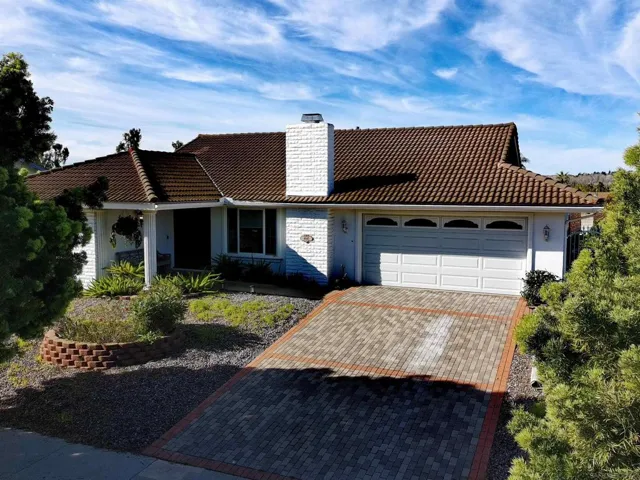 4045 Via Los Padres, Oceanside, California 92057