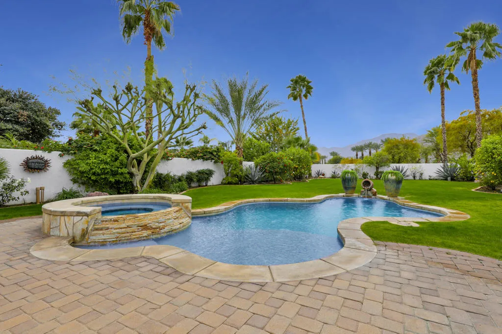 80083 Via Tesoro, La Quinta, California 92253 home-pic-37