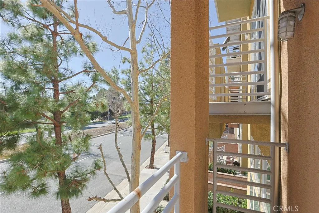 347 E Memory, Santa Ana, California 92705 home-pic-64