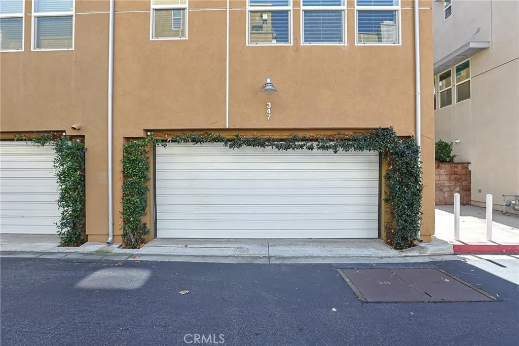 347 E Memory, Santa Ana, California 92705 home-pic-69