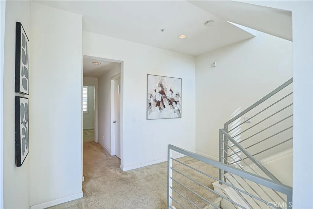 347 E Memory, Santa Ana, California 92705 home-pic-34