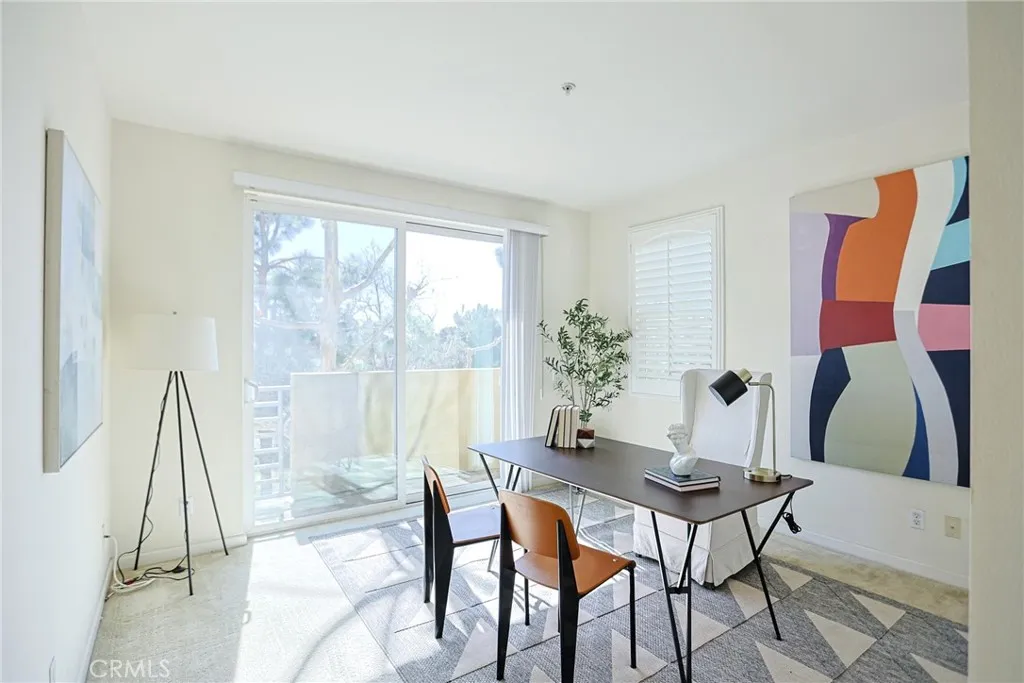 347 E Memory, Santa Ana, California 92705 home-pic-31